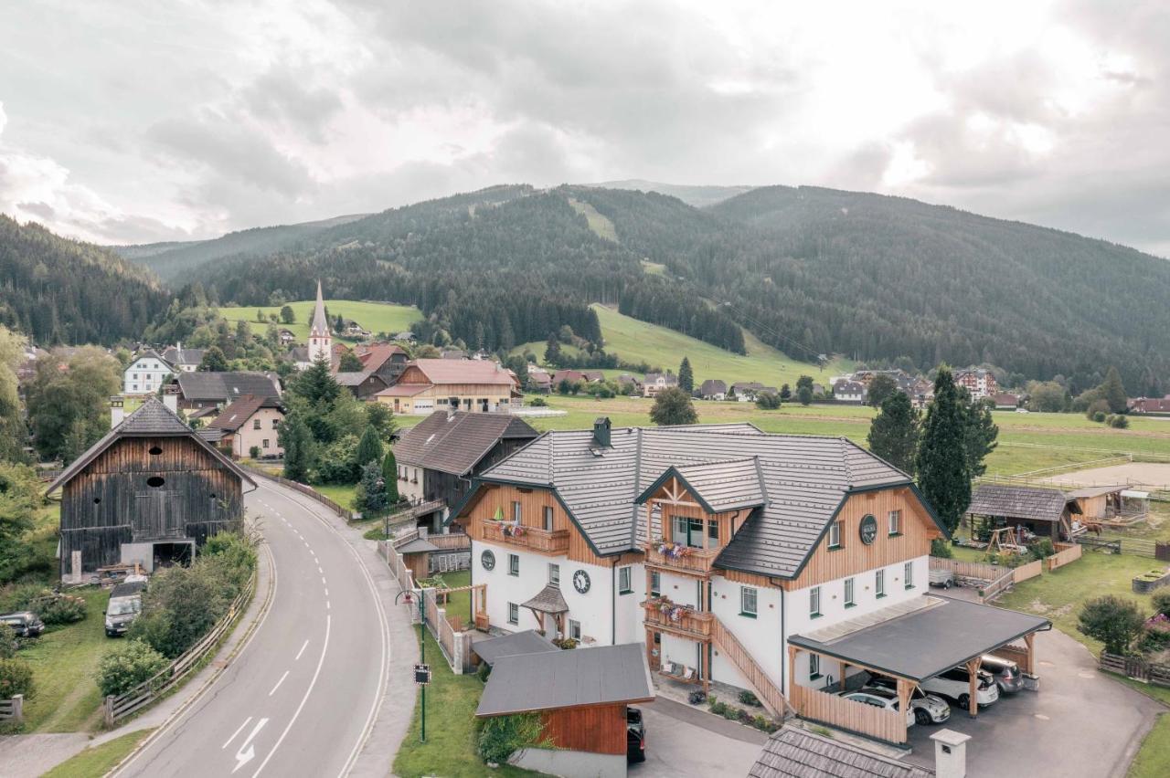 Landhaus Holzer Sankt Margarethen im Lungau Eksteriør bilde